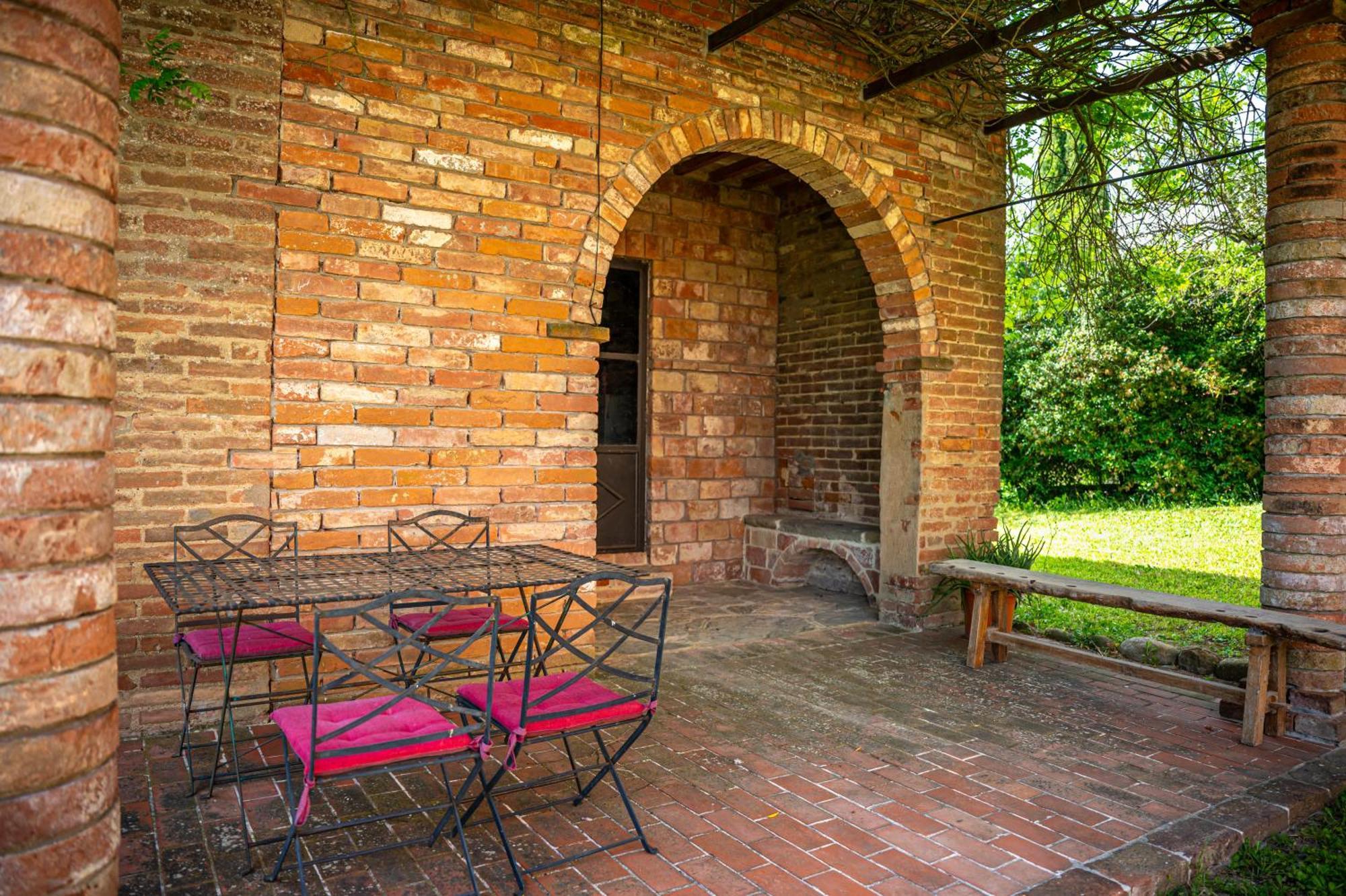 Agriturismo Poggio Antico Binami Kültér fotó